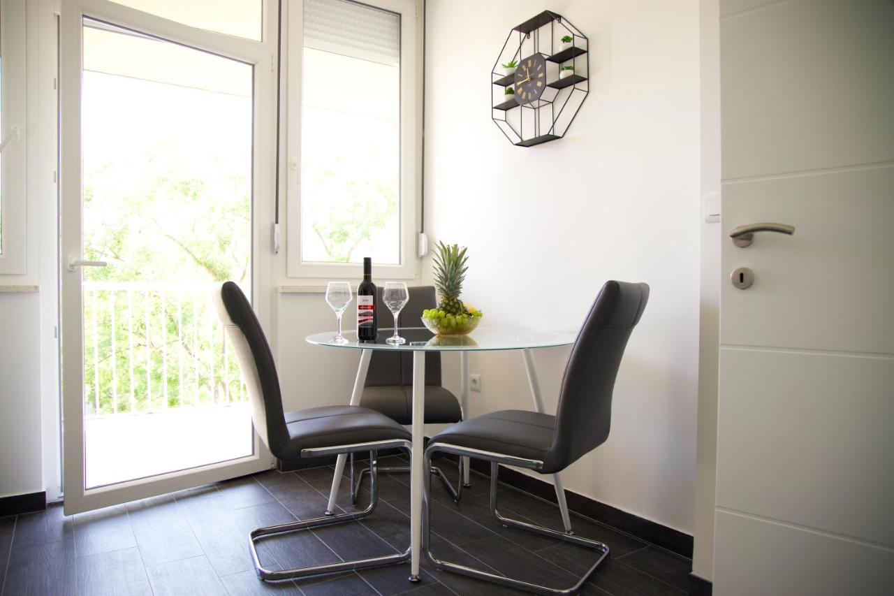 Apartment Mtm Split Buitenkant foto